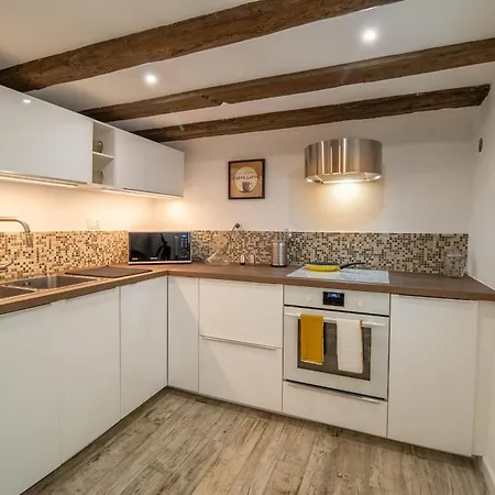 Mr Gold Apartment Trieste